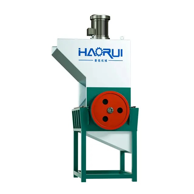 Plastic crusher machine