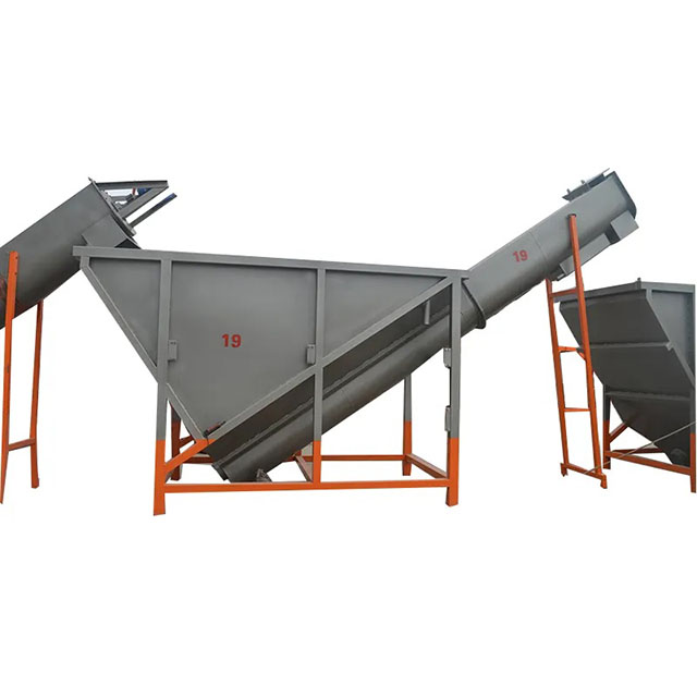 12mm-Pet-Flakes-Washing-Drying-Recycling-Line-for-Pet-Fibre(22).jpg